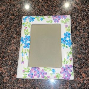 Cute floral picture frame
